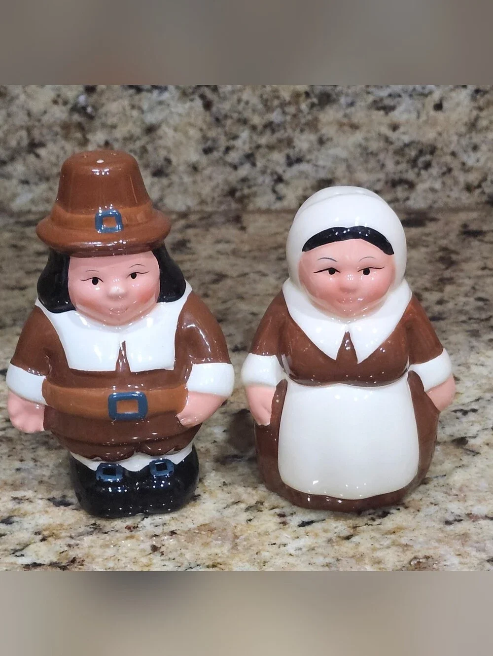 Publix pilgrim pair